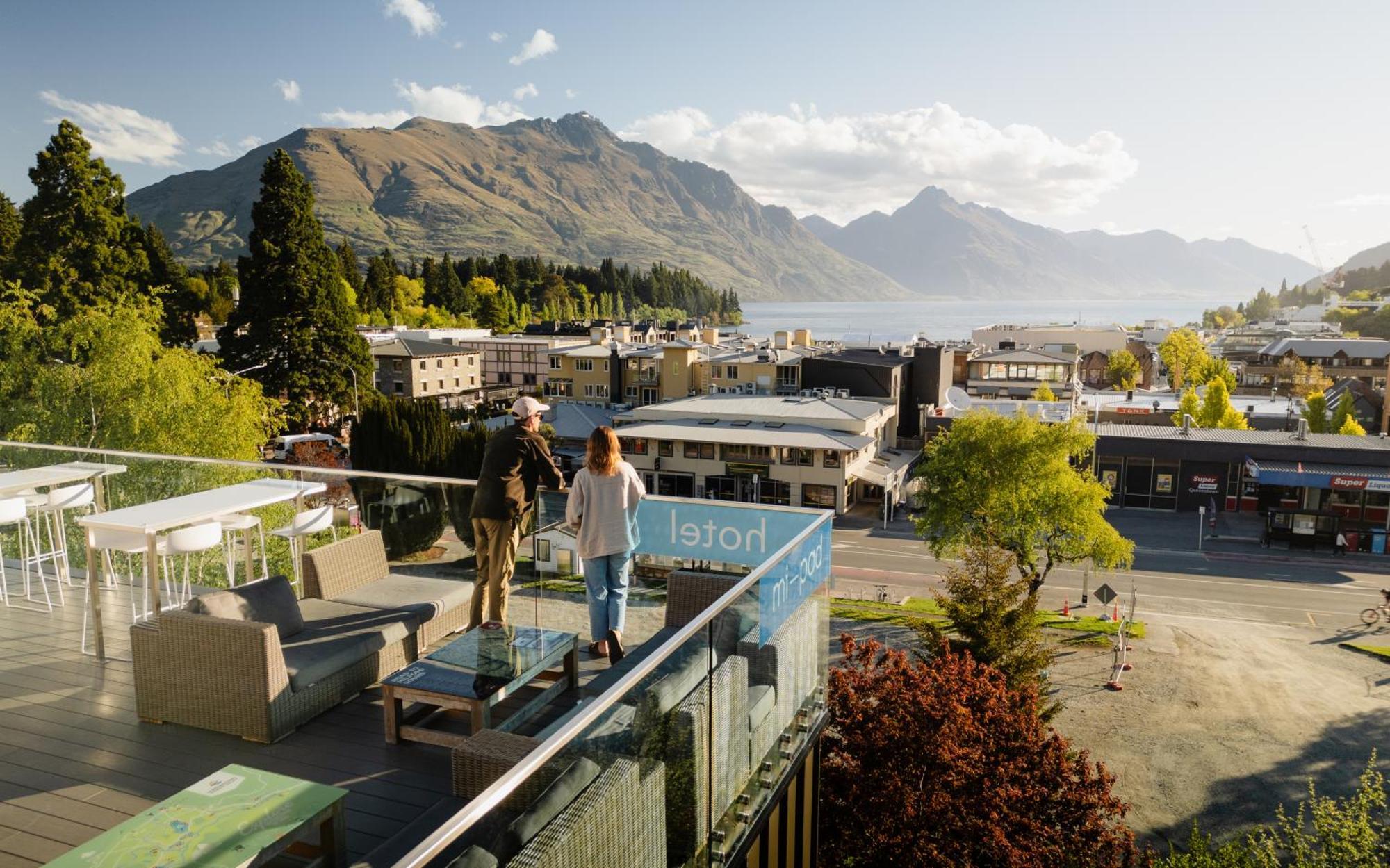 Mi-Pad Queenstown Luaran gambar
